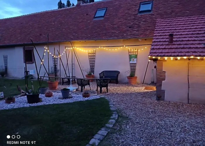 Villa classé 1h30 Paris jusqu\'à 6 personnes SPA intérieur et extérieur pleine campagne